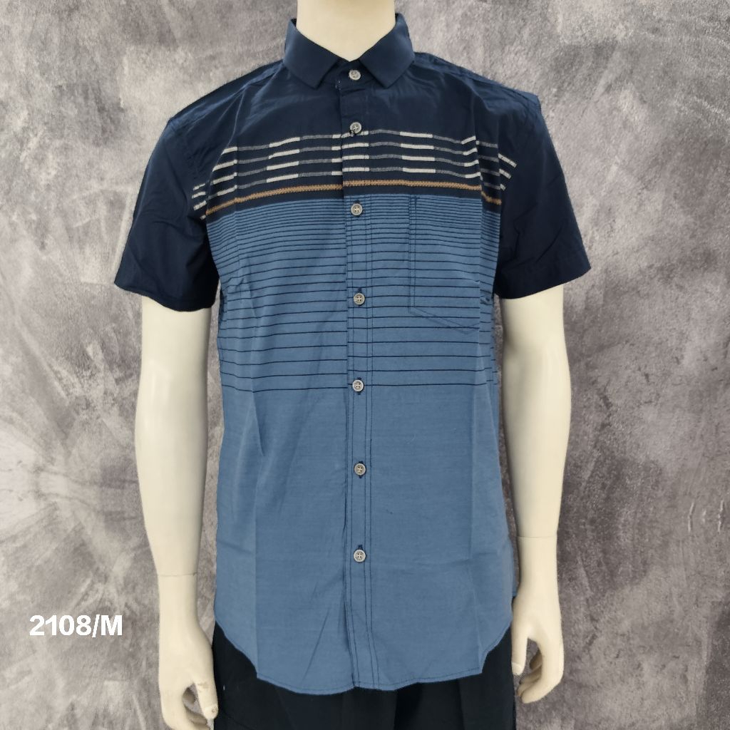 Kemeja Lengan Pendek Motif LUXTON ORIGINAL