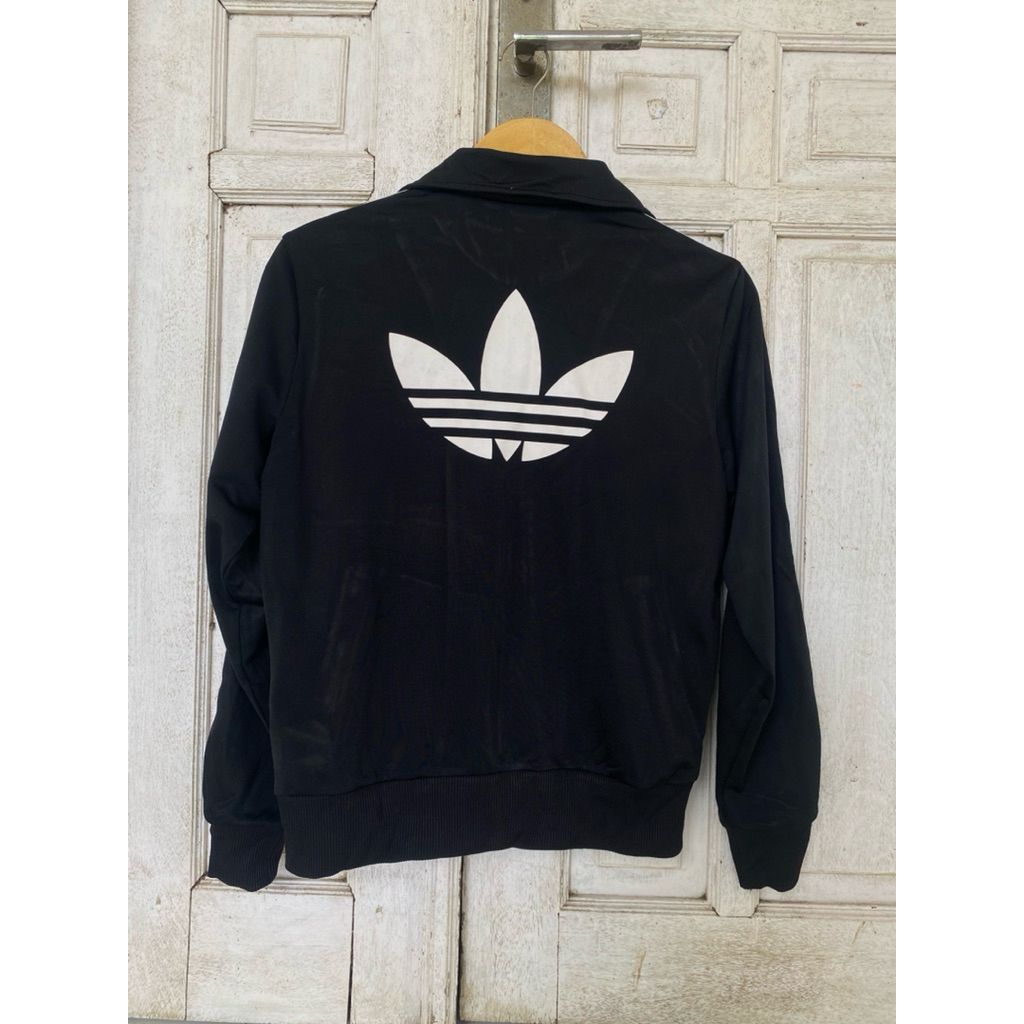 tc adidas big logo