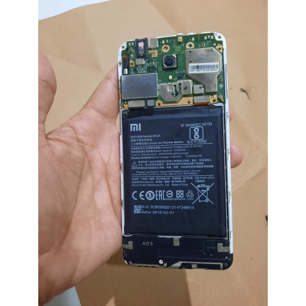 lcd redmi 5  ori copotan bonus batrai