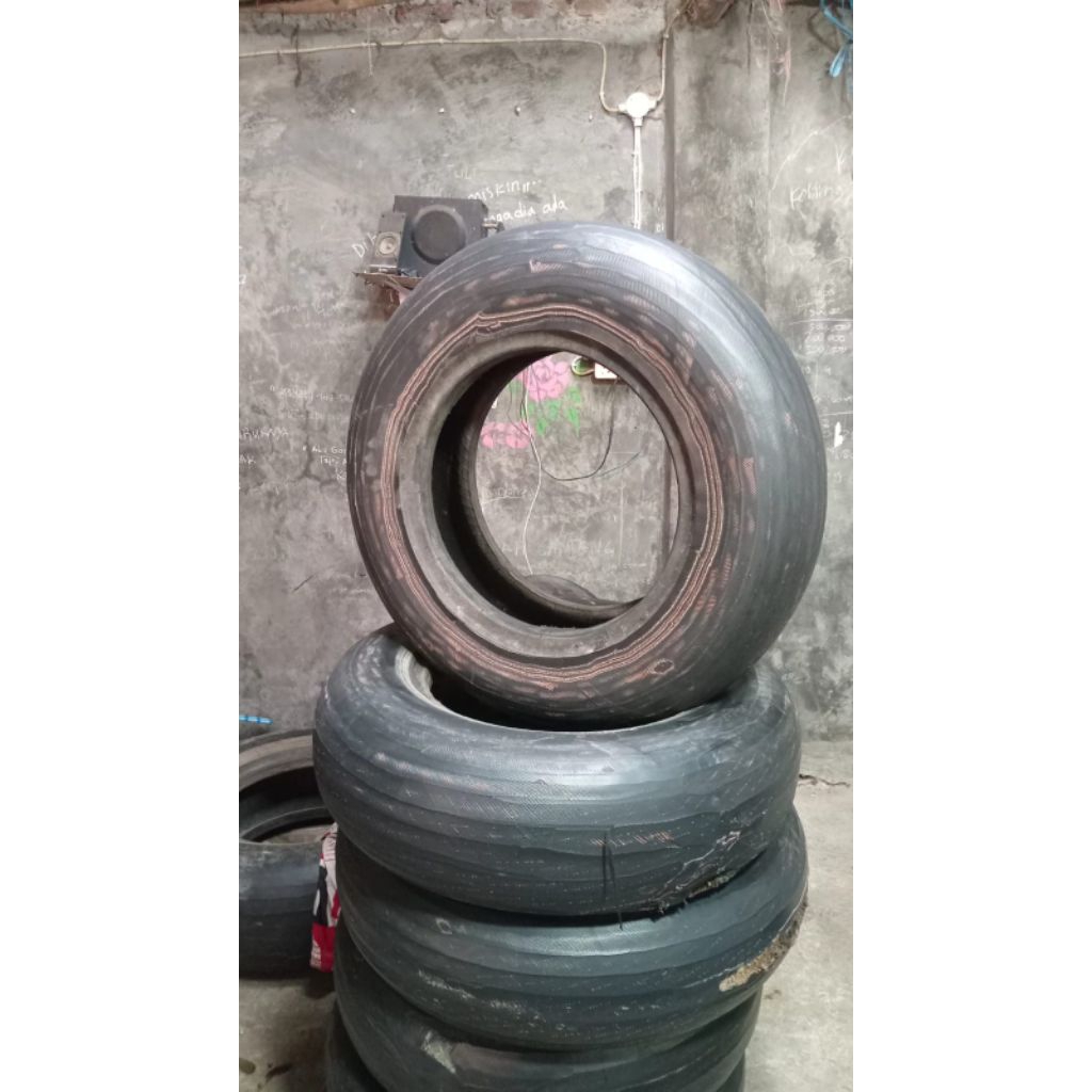kampas keliling benang/nilon  buat ban sobek ukuran 750/16 coltdiesel,dumptruk,engkel,truk