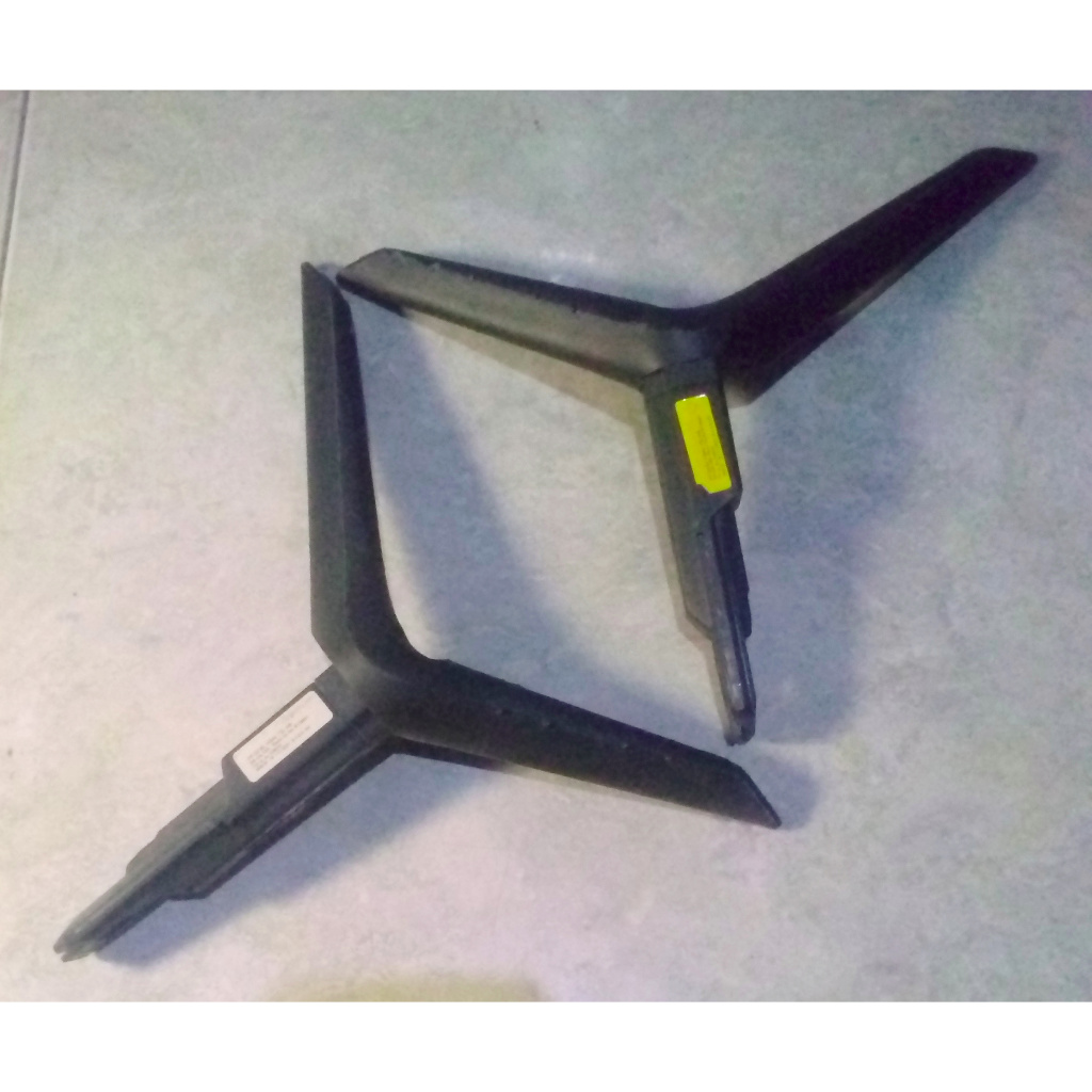 Kaki Atau Stand SMART TV SAMSUNG UA55AU7000K - Sepasang