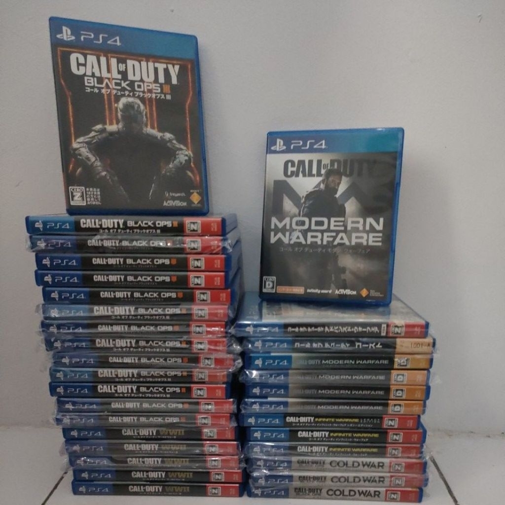 kaset / BD ps4 call off duty borongan 32 Pcs reg japan