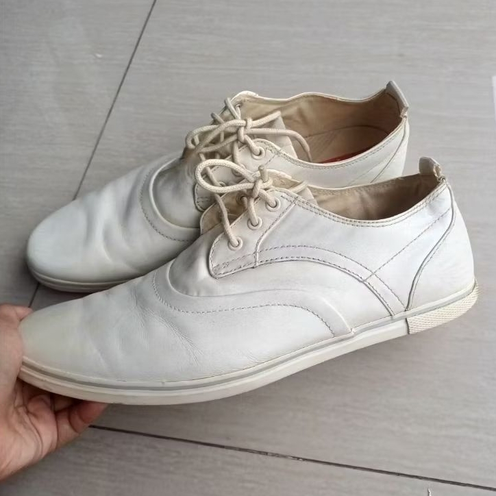 LACOSTE Oxford White Shoes | Sepatu Kulit Casual-Formal Putih Gading Broken White Leather
