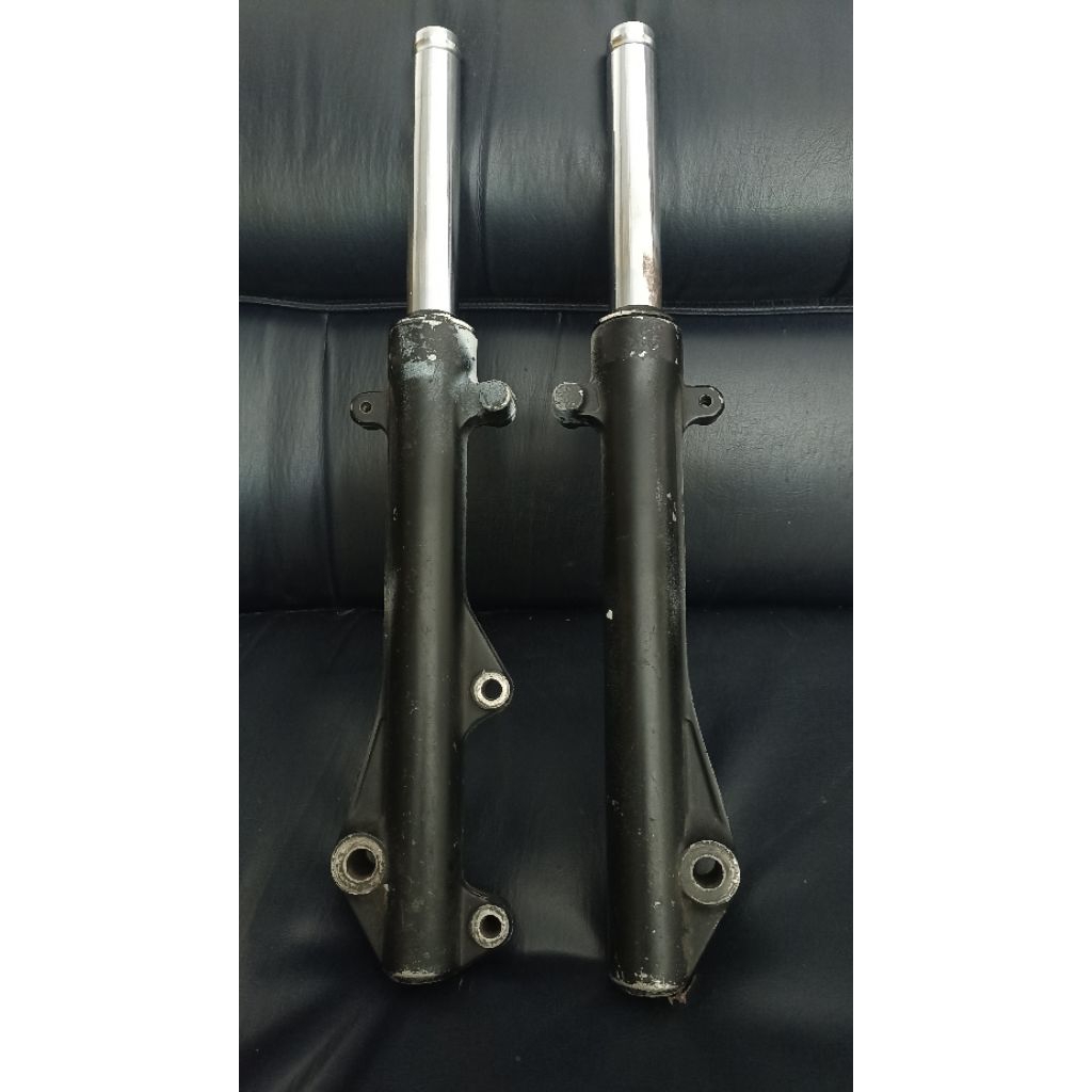 Shock Depan Beat Karbu Tahun 2008/2009 Original Copotan