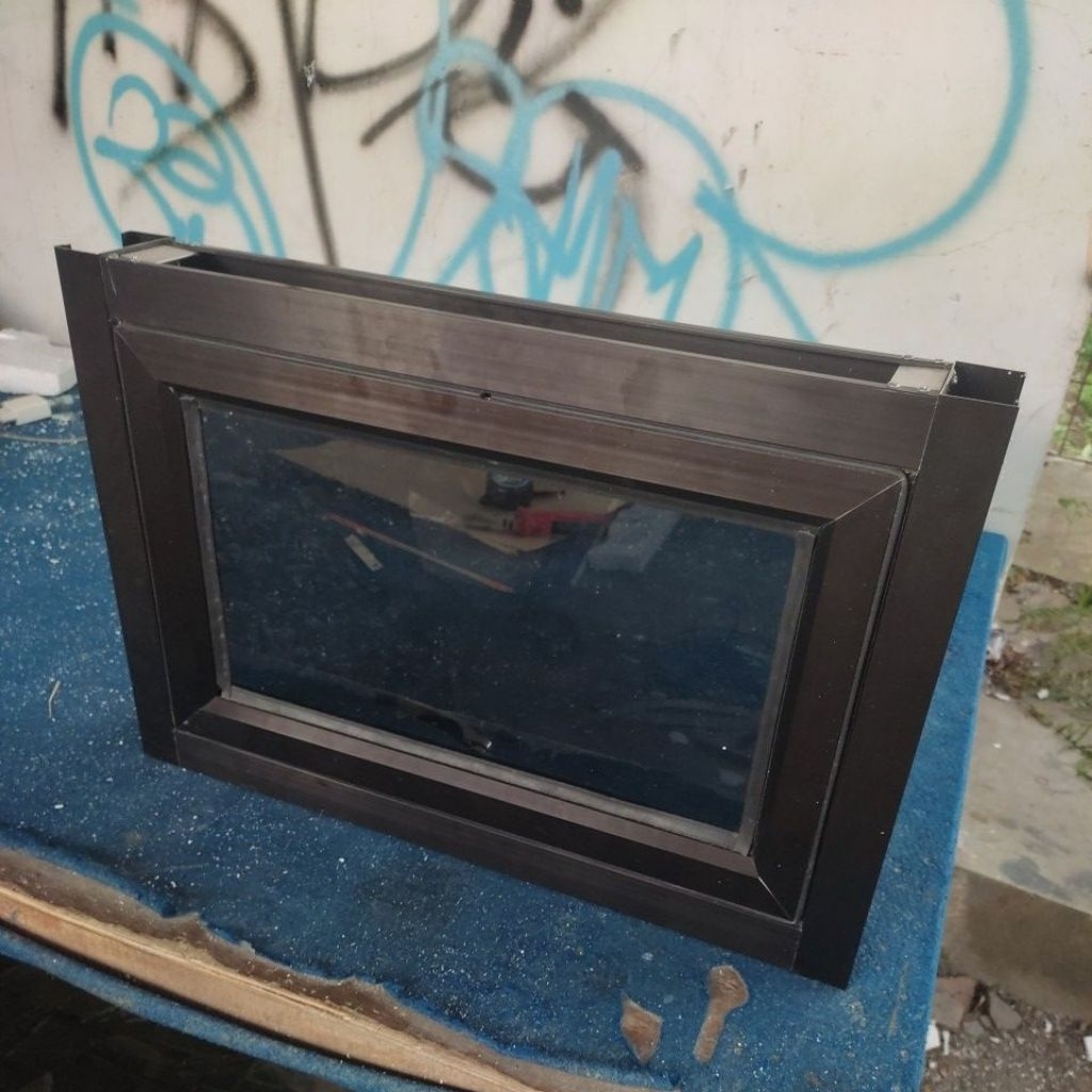 jendela Boven alumunium