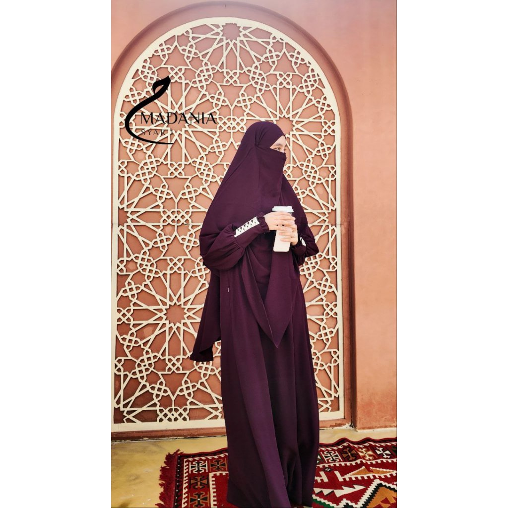 Gamis Syar’i Vintage Series warna Burgundy Set Khimar | Anti UV | Baju Gamis Lebaran Muslimah Elegan