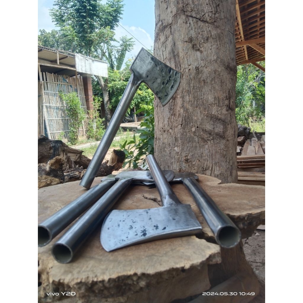 pisau kapak gagang besi potong daging dan tulang belah kayu bambu serbaguna