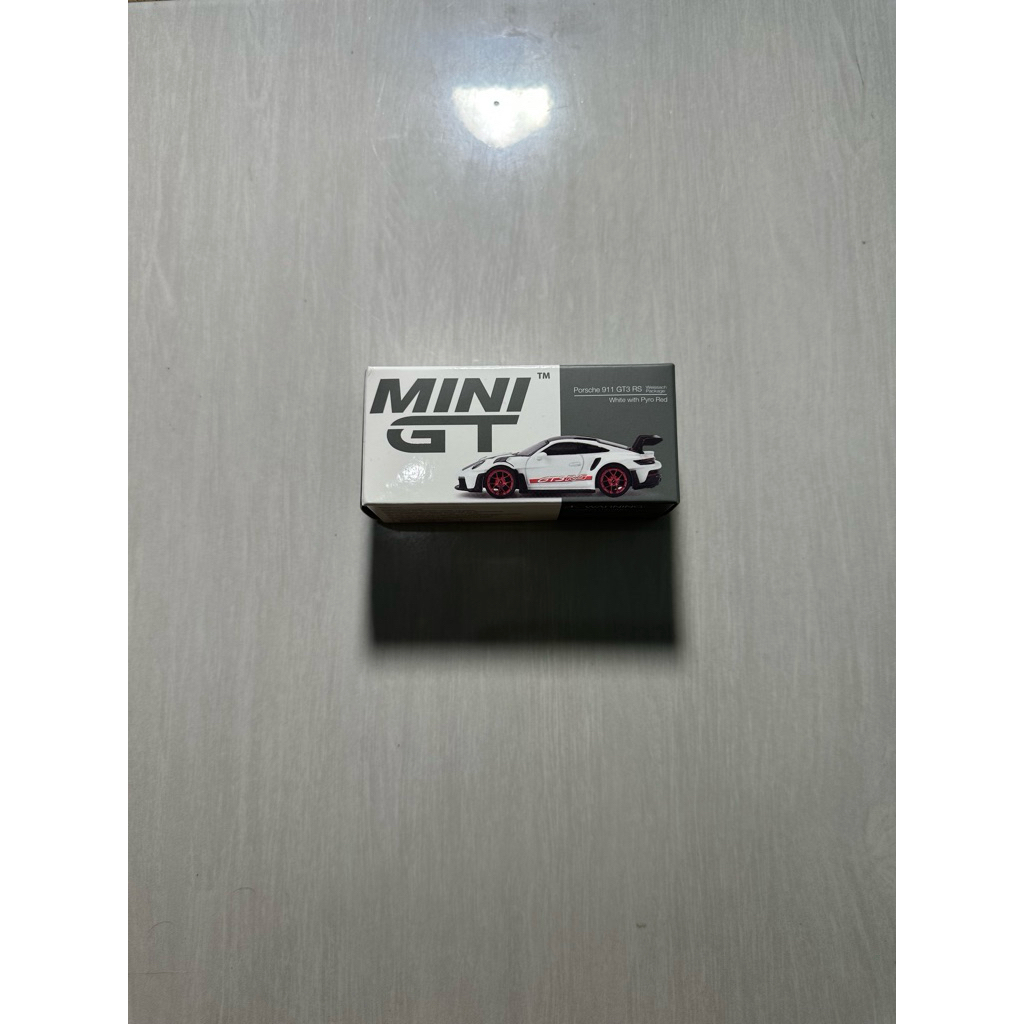 Mini GT Porsche 911 GT3 RS White with Pyro Red