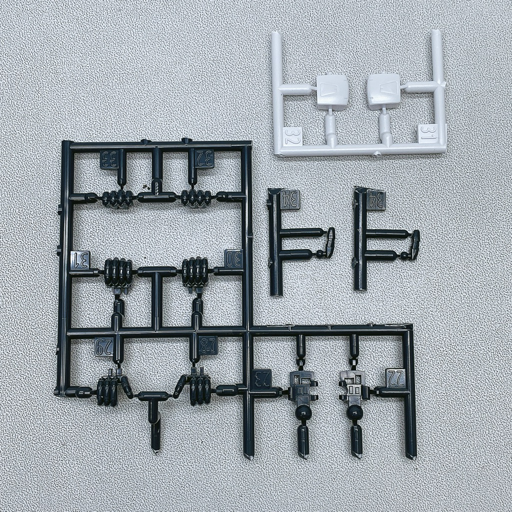 Bandai MG Gundam F91 Ver 2.0 Part Optional Hand