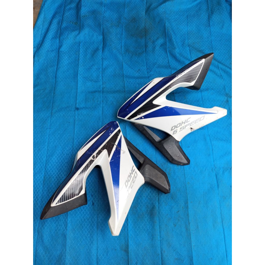 sirip tangki Honda CB150R old Original / sirip tangki CB150R old Original copotan