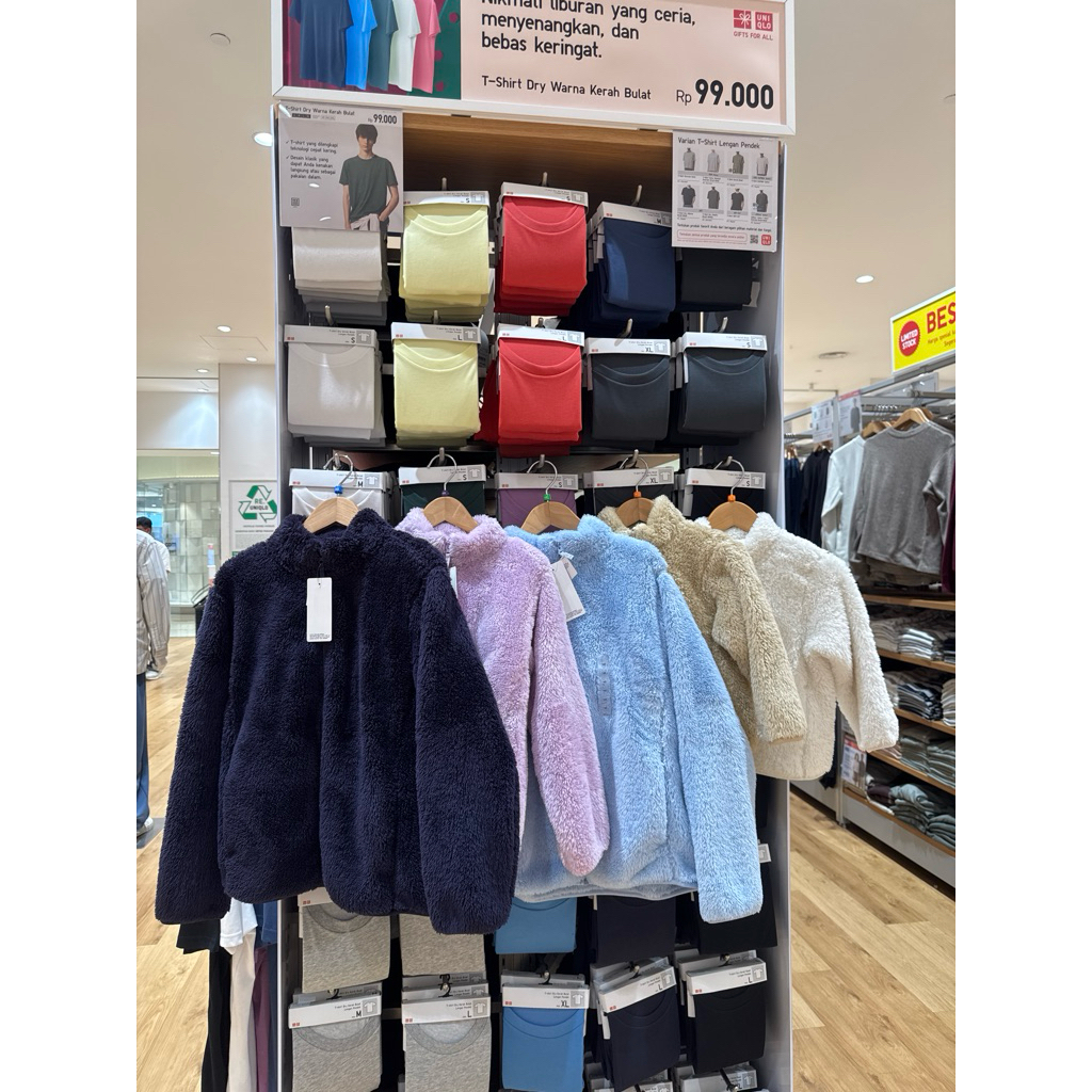 Uniqlo jaket Fleece anak Sale