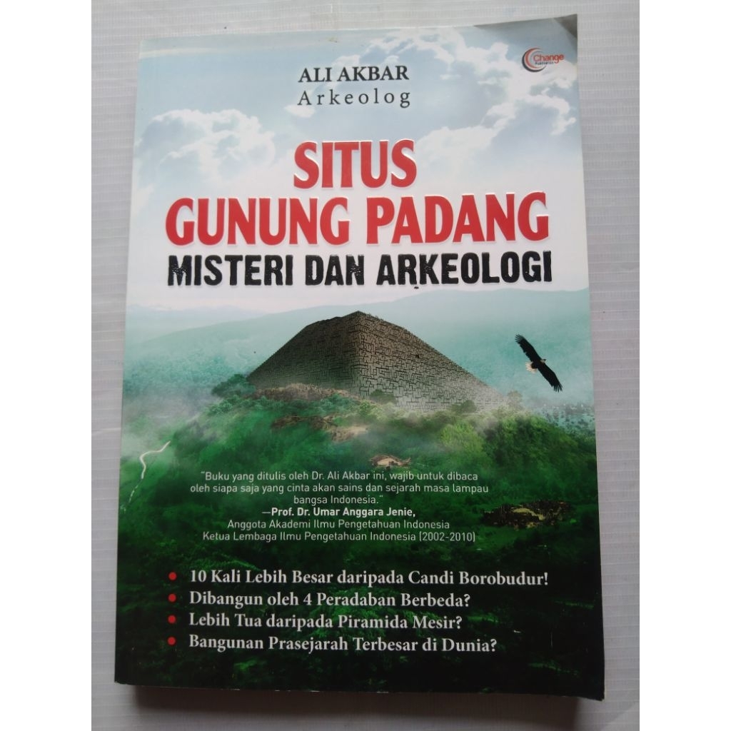 Buku Sosial budaya SITUS GUNUNG PADANG MISTERI DAN ARKEOLOGI oleh Ali Akbar Arkeolog