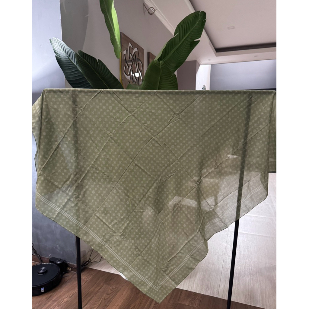 RiaMiranda Essential Preloved Like New Monogram Series