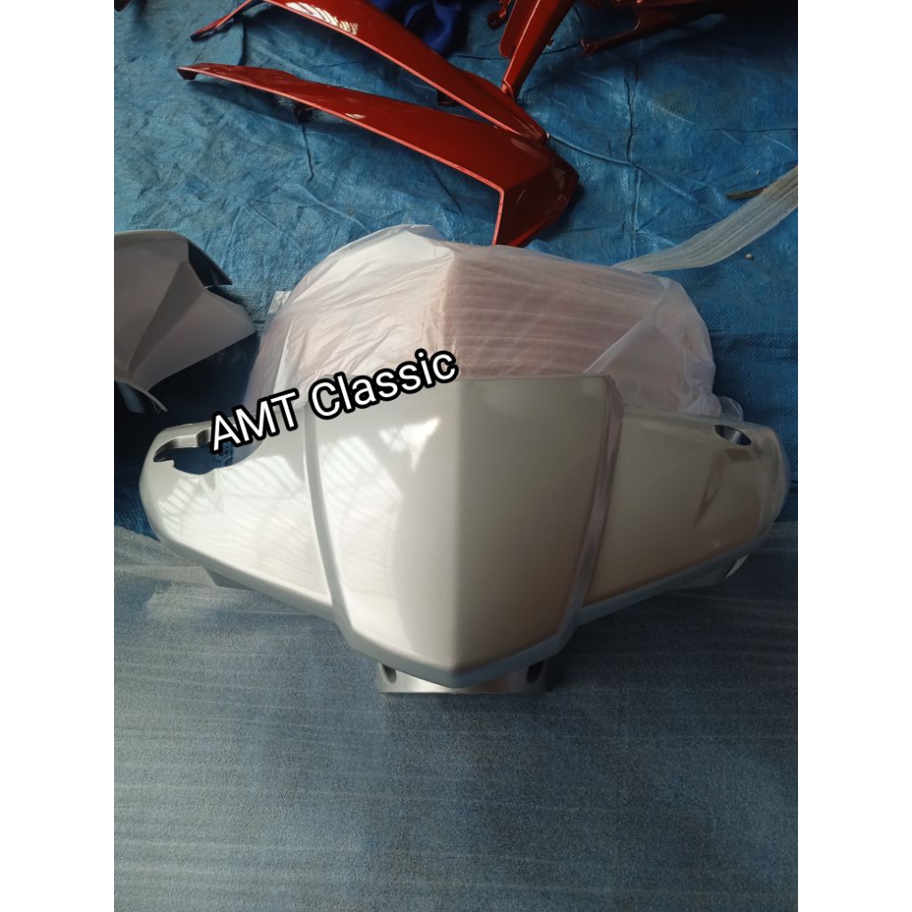 BATOK TOTOK DEPAN HONDA VARIO 110 Lama KARBU/warna silver
