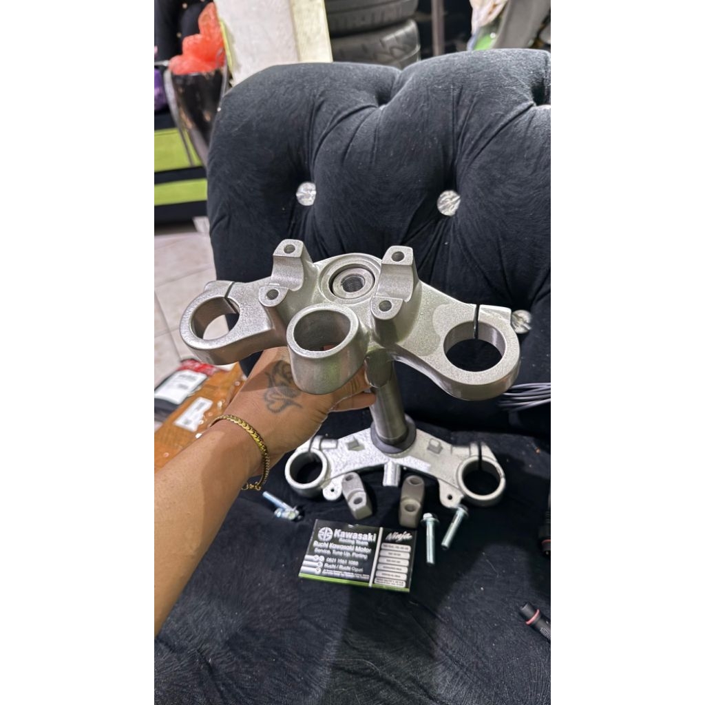 Segitiga Atas fullset segitiga bawah Ninja SS / R Ckd import thailand | Segitiga | T atas Ninja