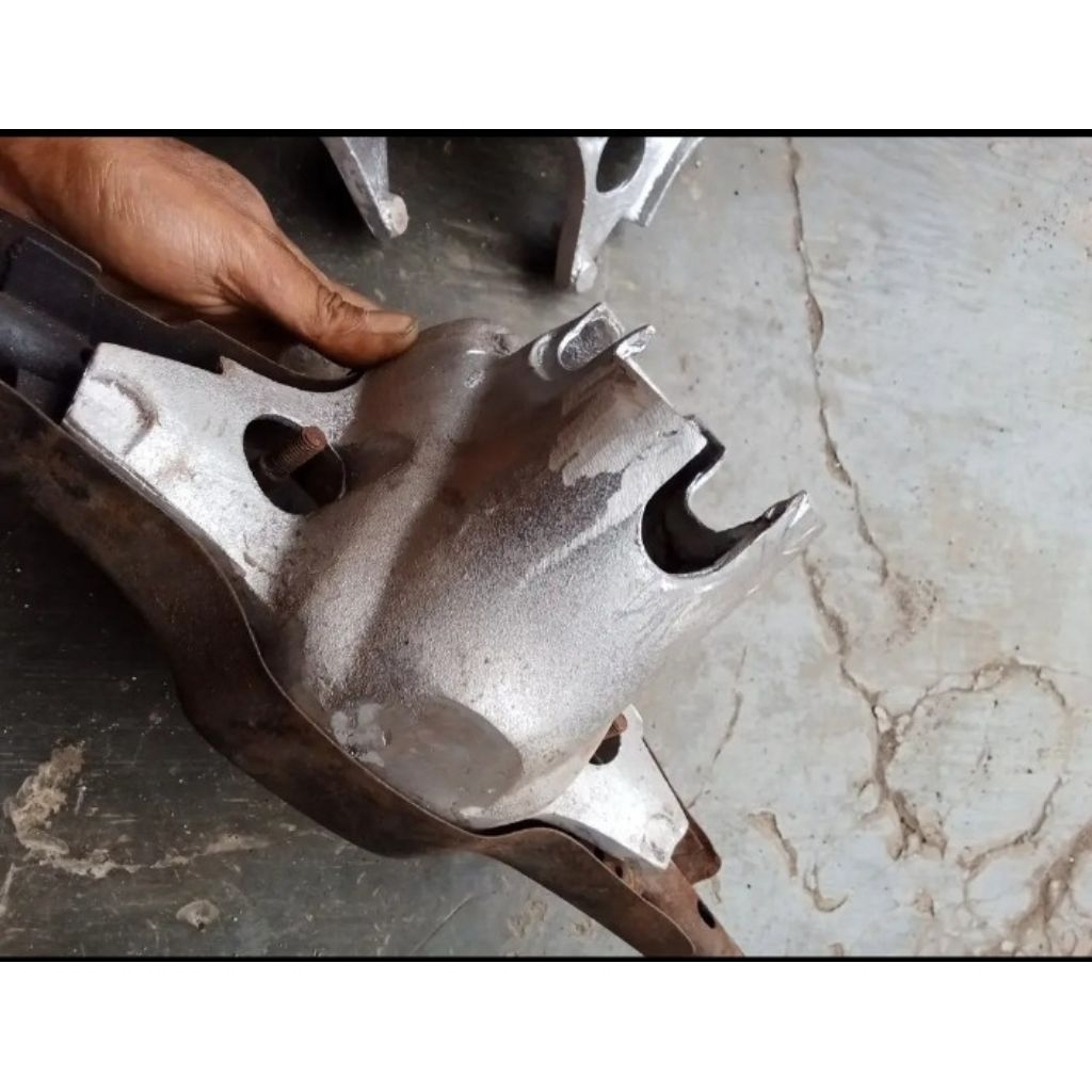 Batok Kepala Yamaha v75 v70 v50 Aloy / Aluminium