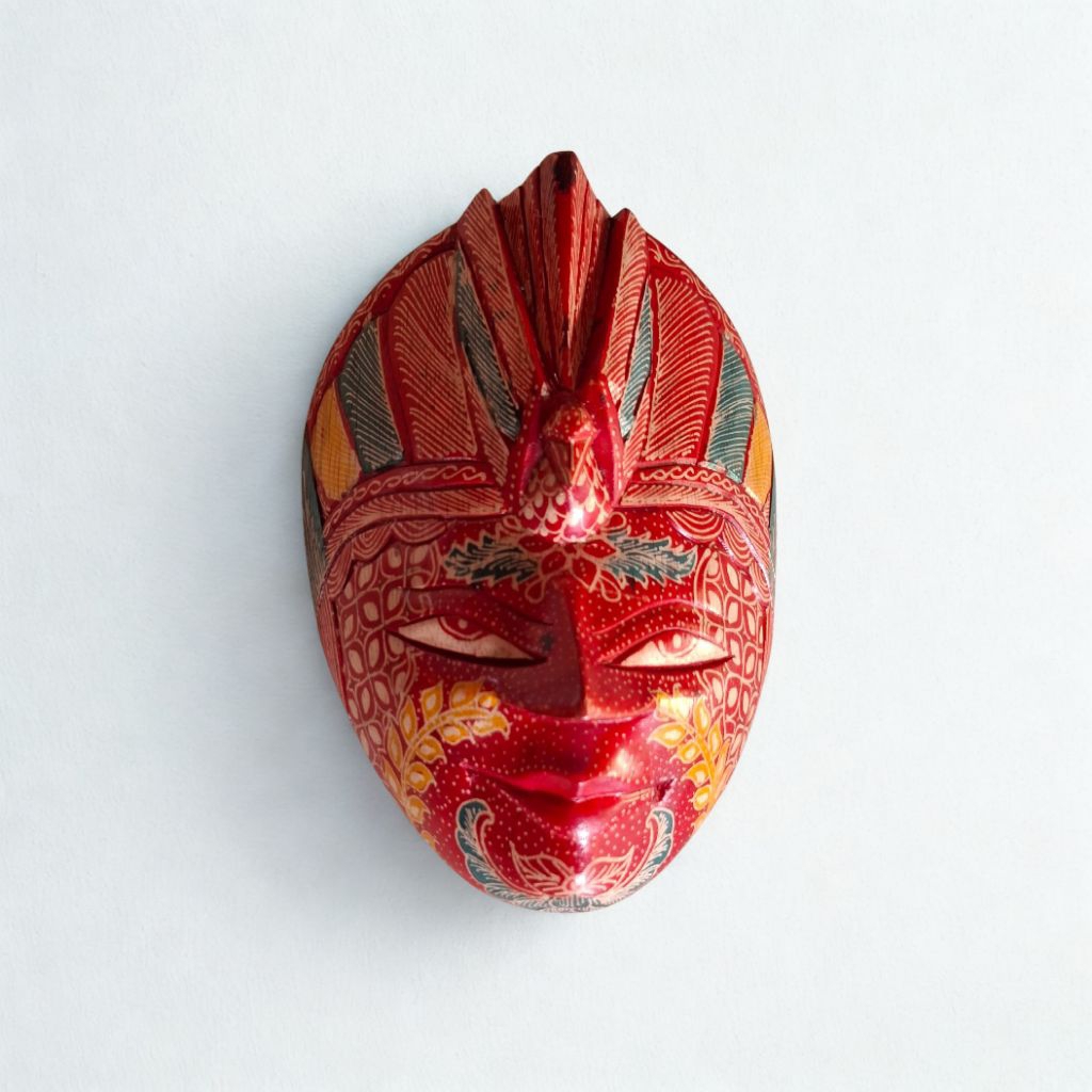 TOPENG BATIK KAYU- TOPENG MERAK PANJI SIZE L