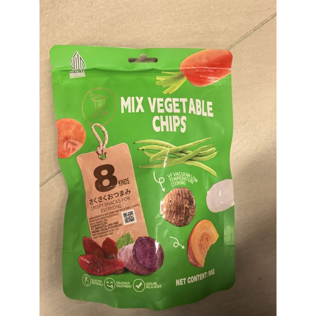 TF CHIPS STRAWBERRY. MIX VEGETABLE CHIPS. APPLE CHIPS. SHITAKE MUSHROOM CRIPS. KERIPIK SAYURAN. SNAC