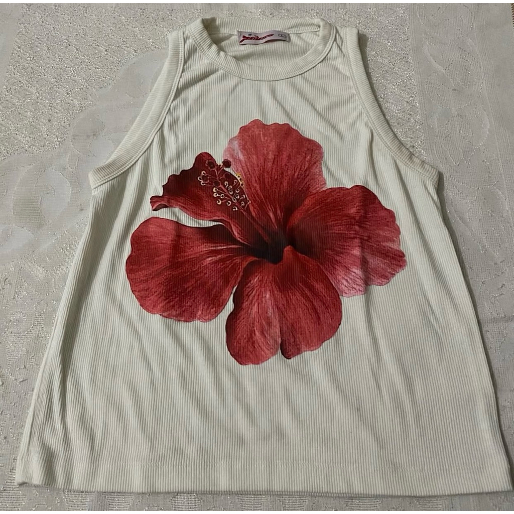 tanktop bunga