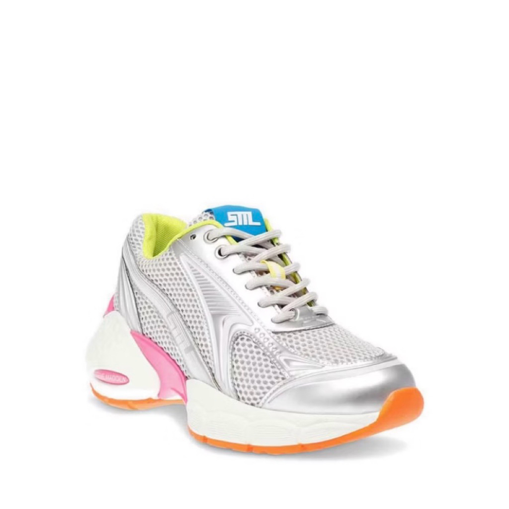 preloved steve madden satellite women sneakers