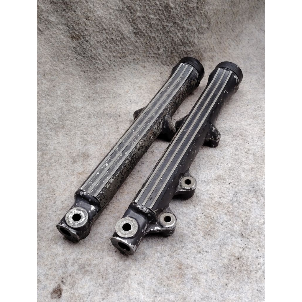 bottom shock cb racing botom shock depan cb racing Honda cb modifikasi pnp as shock ninja 150 shock 