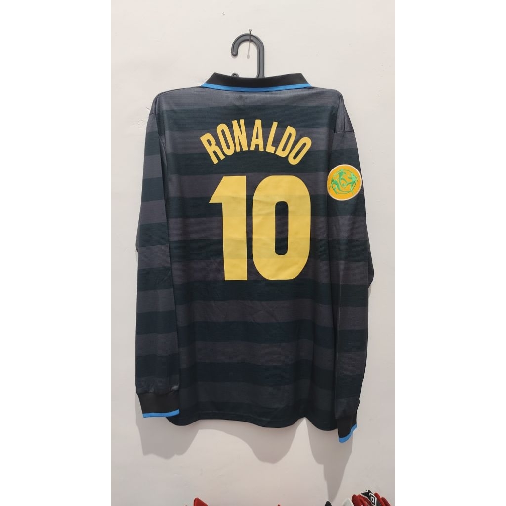 jersey retro Inter Ronaldo size XL