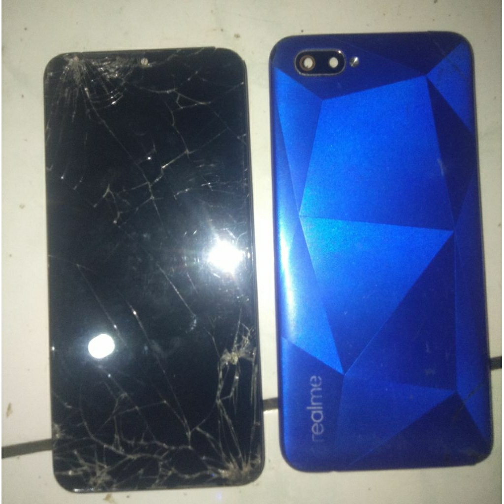 LCD realme c2