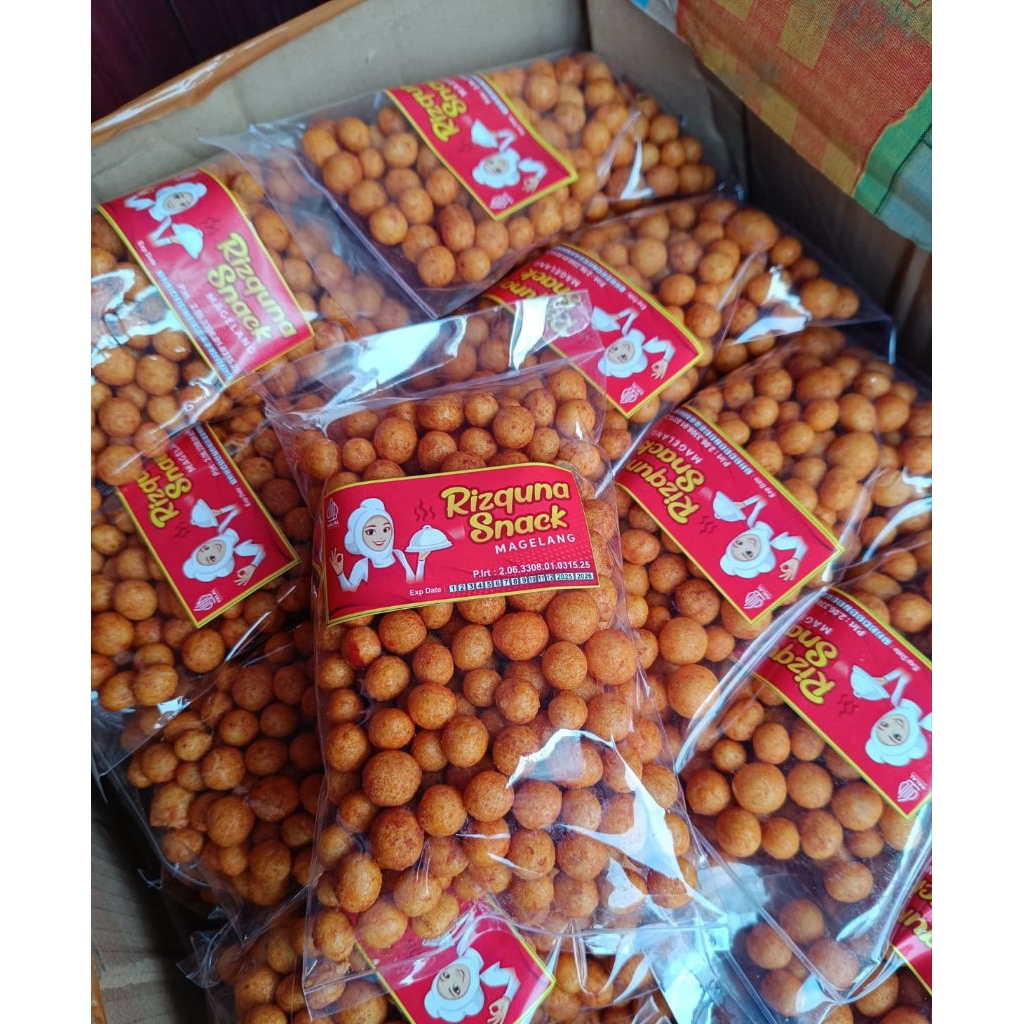 Kacang atom rizquna Snack