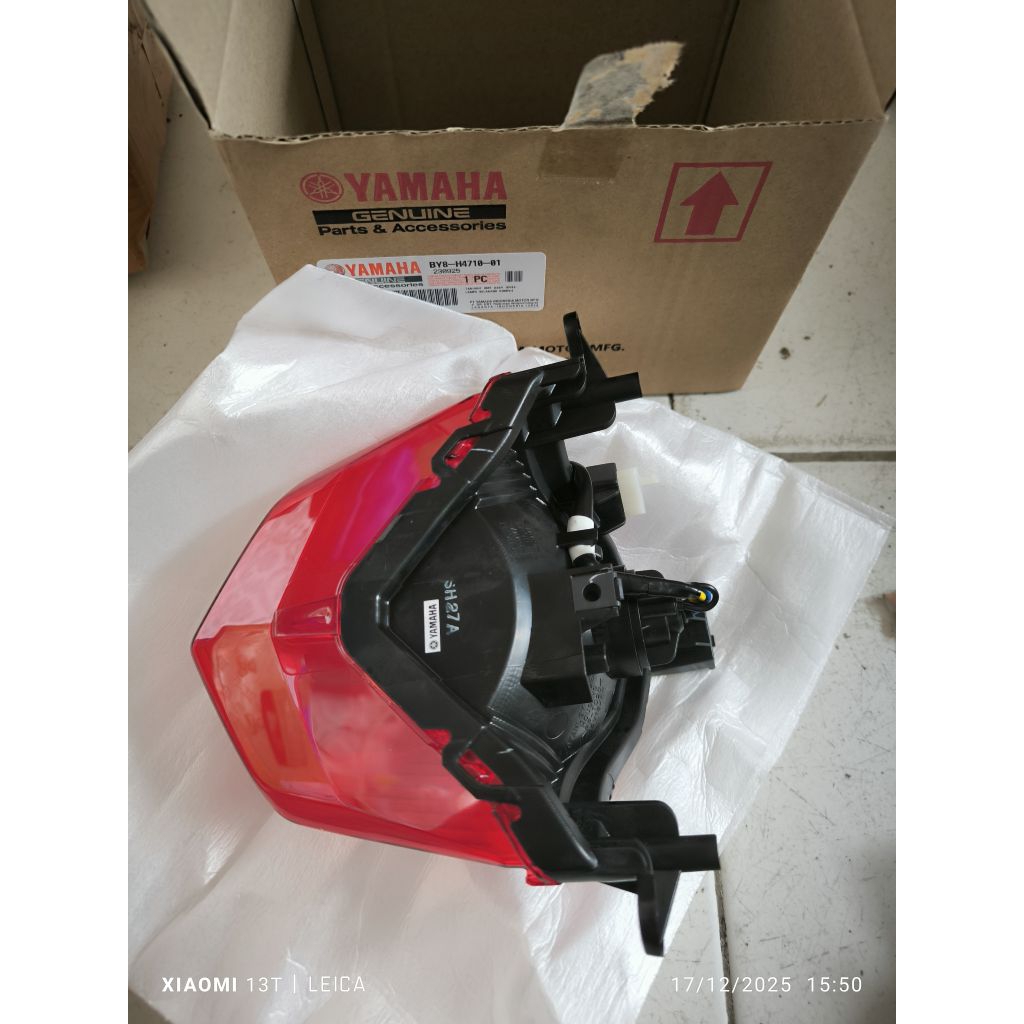 TAILLIGHT STOPLAMP LAMPU STOP BELAKANG X RIDE 125 XRIDE 125 ORI BY8-H4710-00