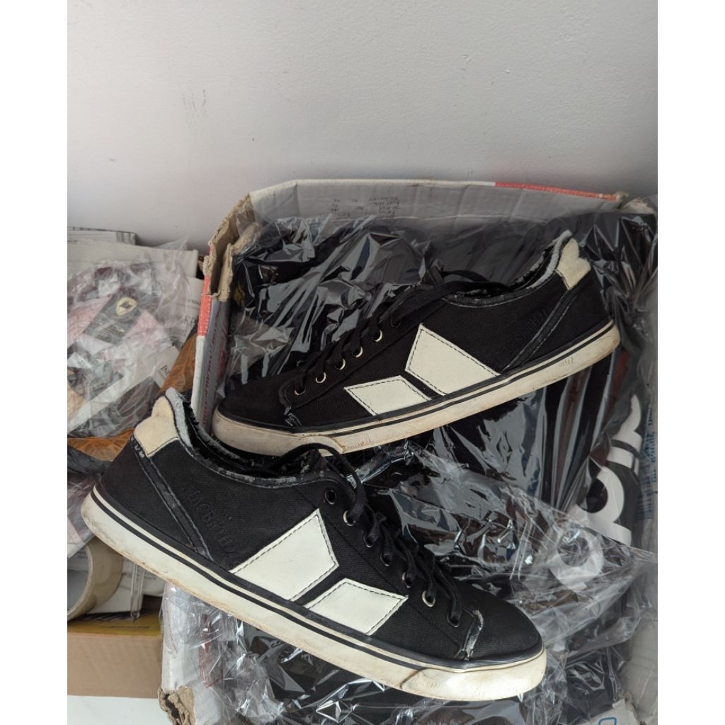 Macbeth James Black White (43)