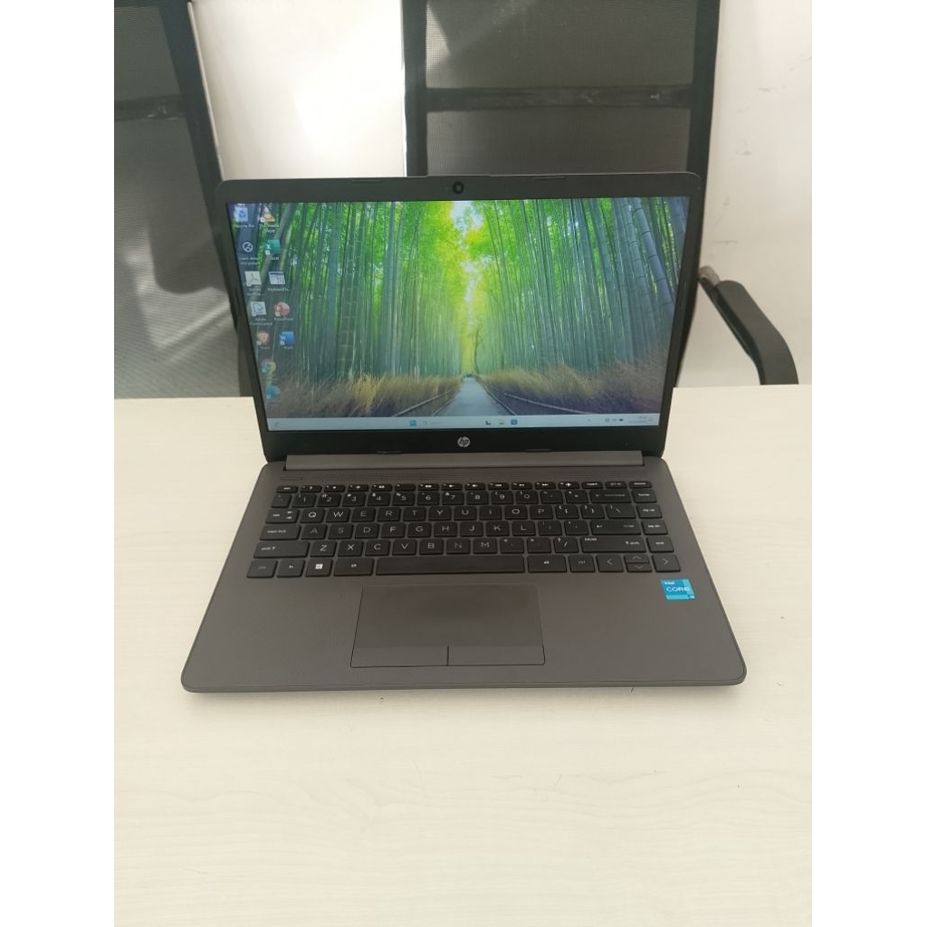 Laptop Murah Laptop HP 240 G8 RAM 8gb SSD 256gb gen11