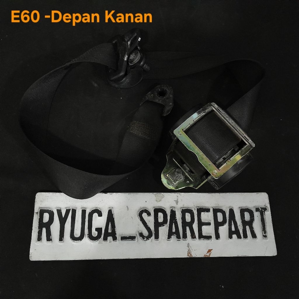 Seatbelt Seat belt Jok Depan kANAN Original BMW E60 Seri 5 (601629600)