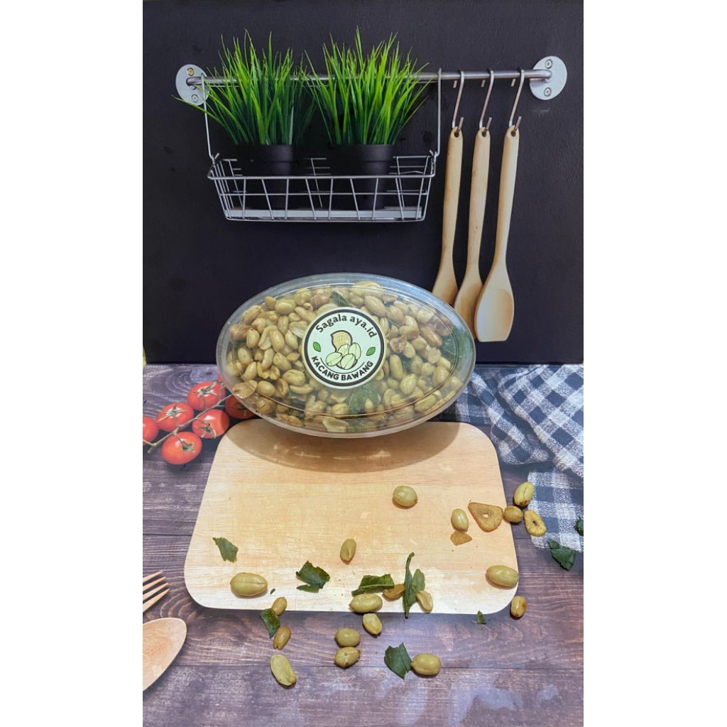 KACANG BAWANG GORENG PREMIUM GURIH LEZAT DAUN JERUK TOPLES MIKA STERIL 250gram
