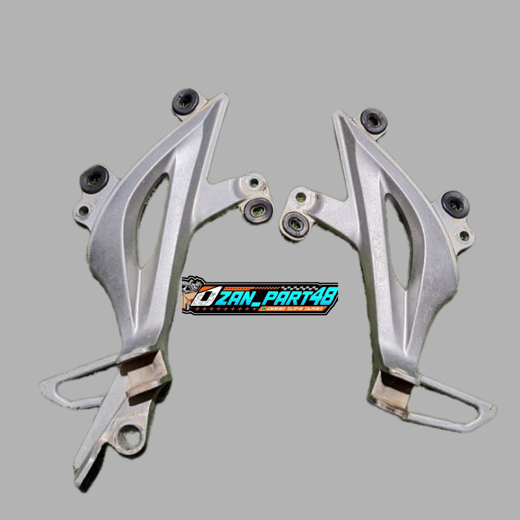 Postep Footstep bostep step pijakan kaki belakang Supra x 125 HELM IN ori