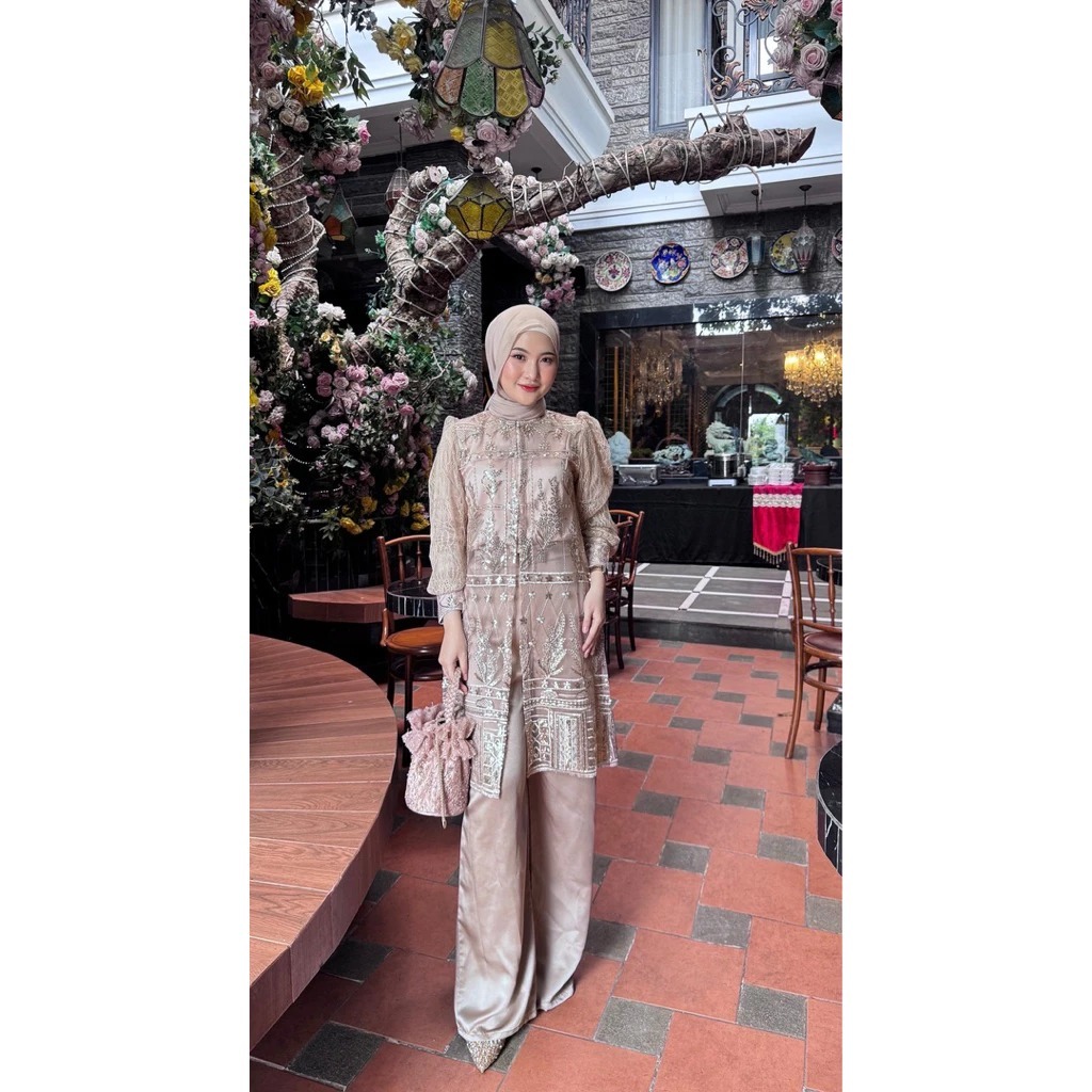 MAHEERA SET ATASAN DAN CELANA BAHAN SILK MIX BRUKAT BAJU SETELAN KONDANGAN WISUDA LAMARAN SERAGAMAN