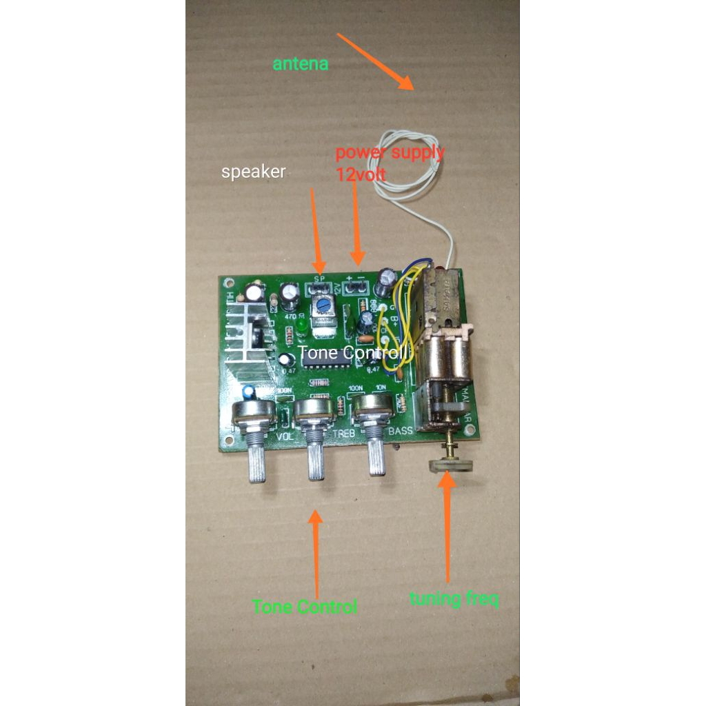 Kit radio FM Tuner dg amplifier onboard + tone control
