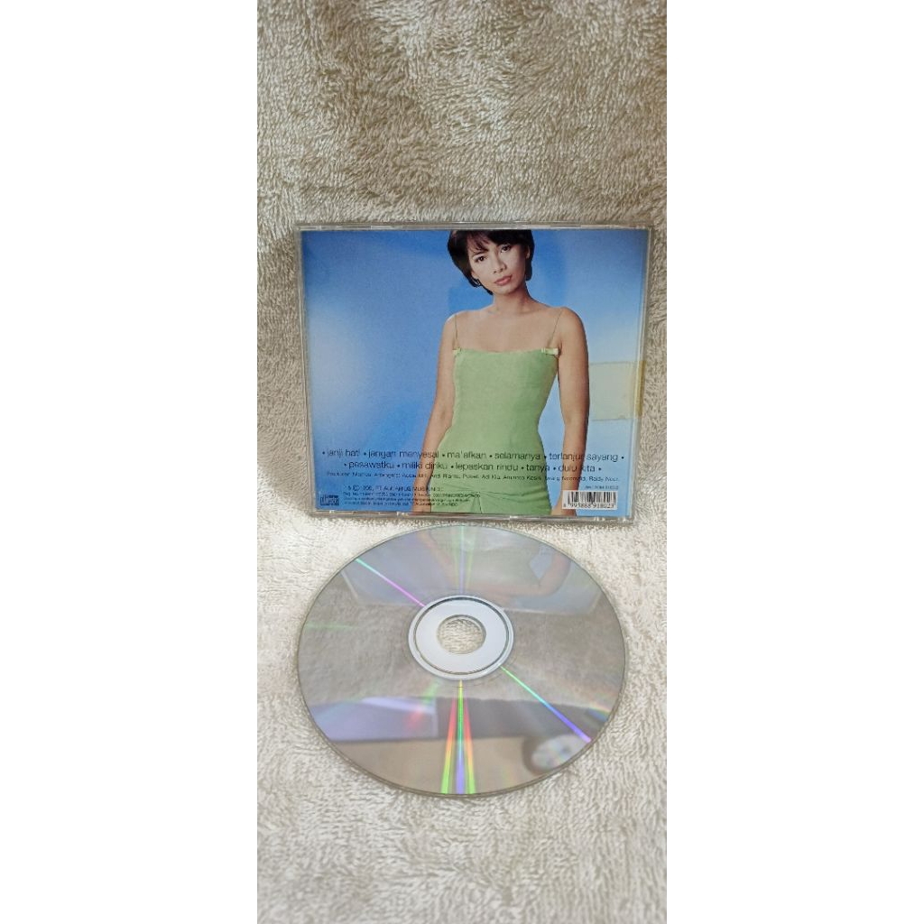 MEMES JANJI HATI KASET CD