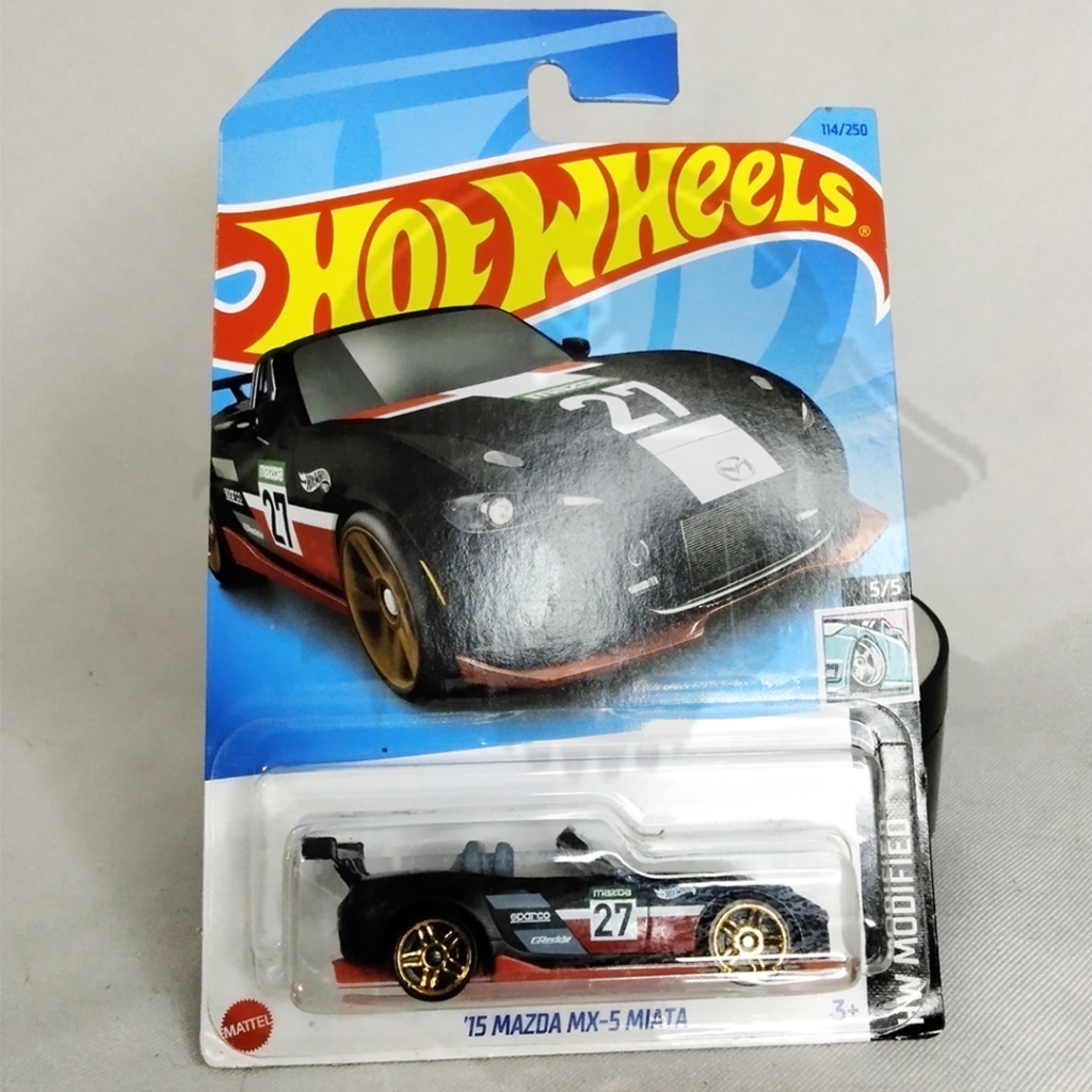 DIECAST HOTWHEELS REAL CAR 15 MAZDA MX-5 MIATA