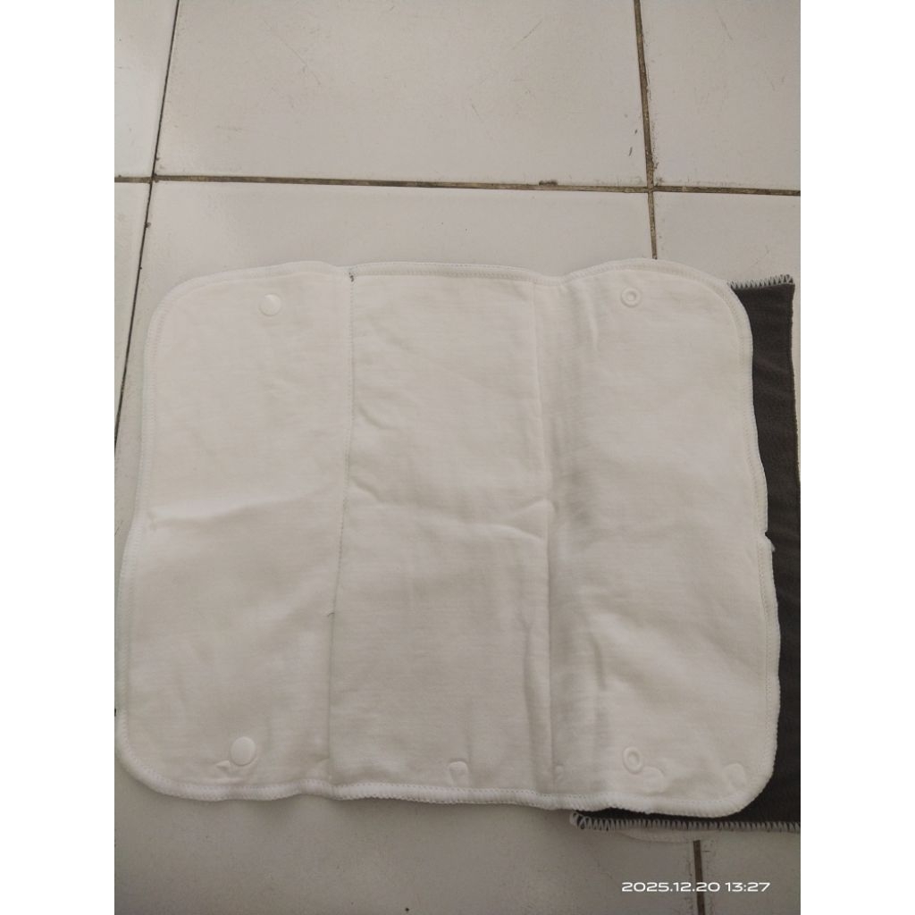 Preloved Sobi Insert Newborn Bamboo