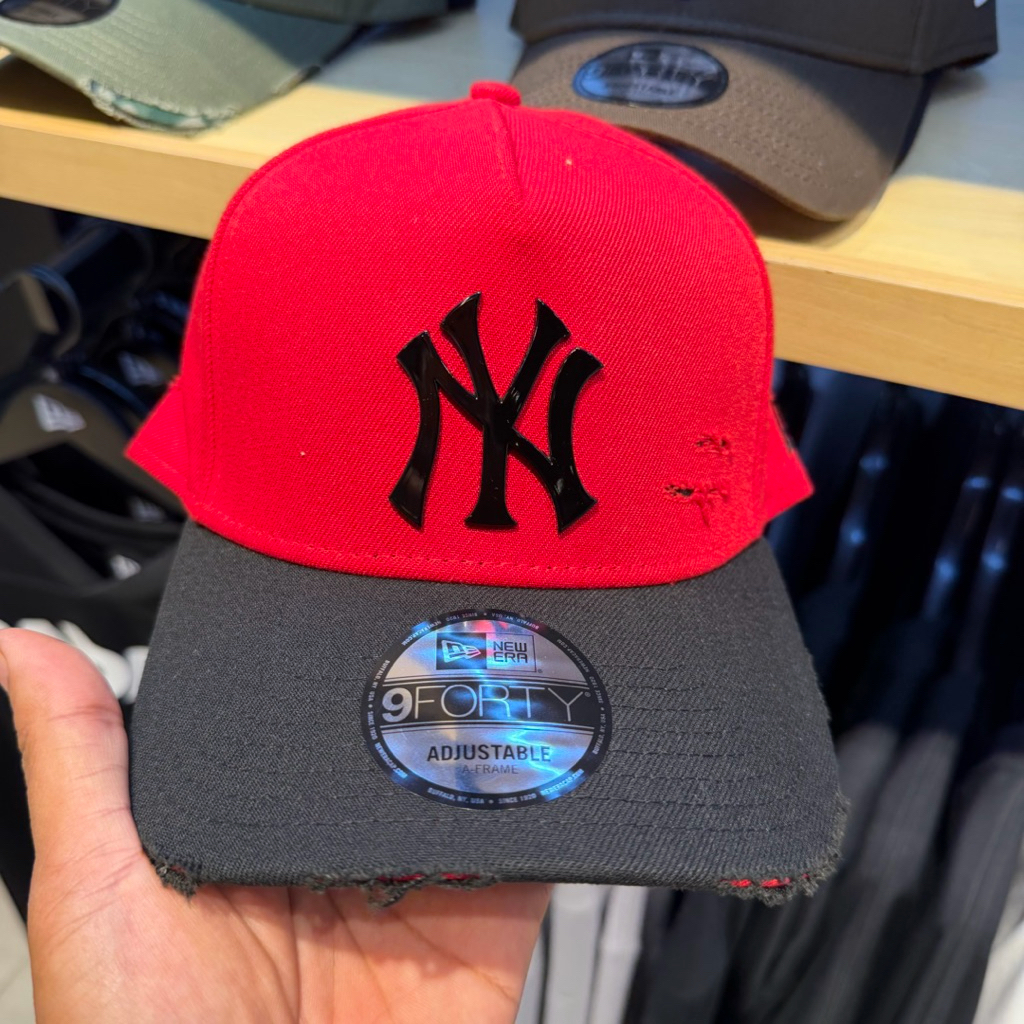 Topi New Era Original 940AF Damage Metal Osfm New