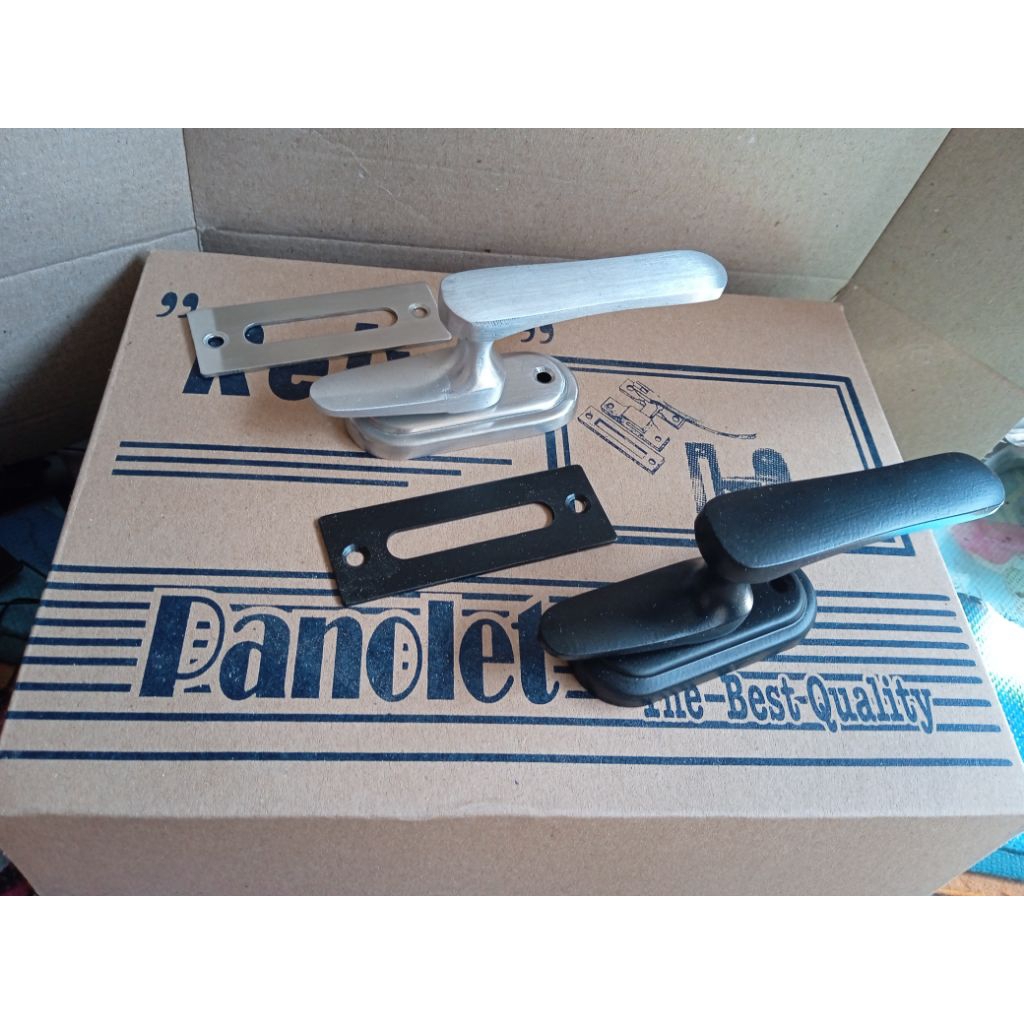 rambuncis/panolet slot kunci jendela alumunium