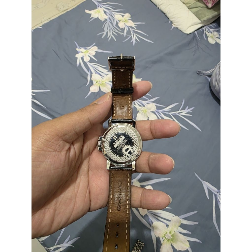 jual aigner original preloved