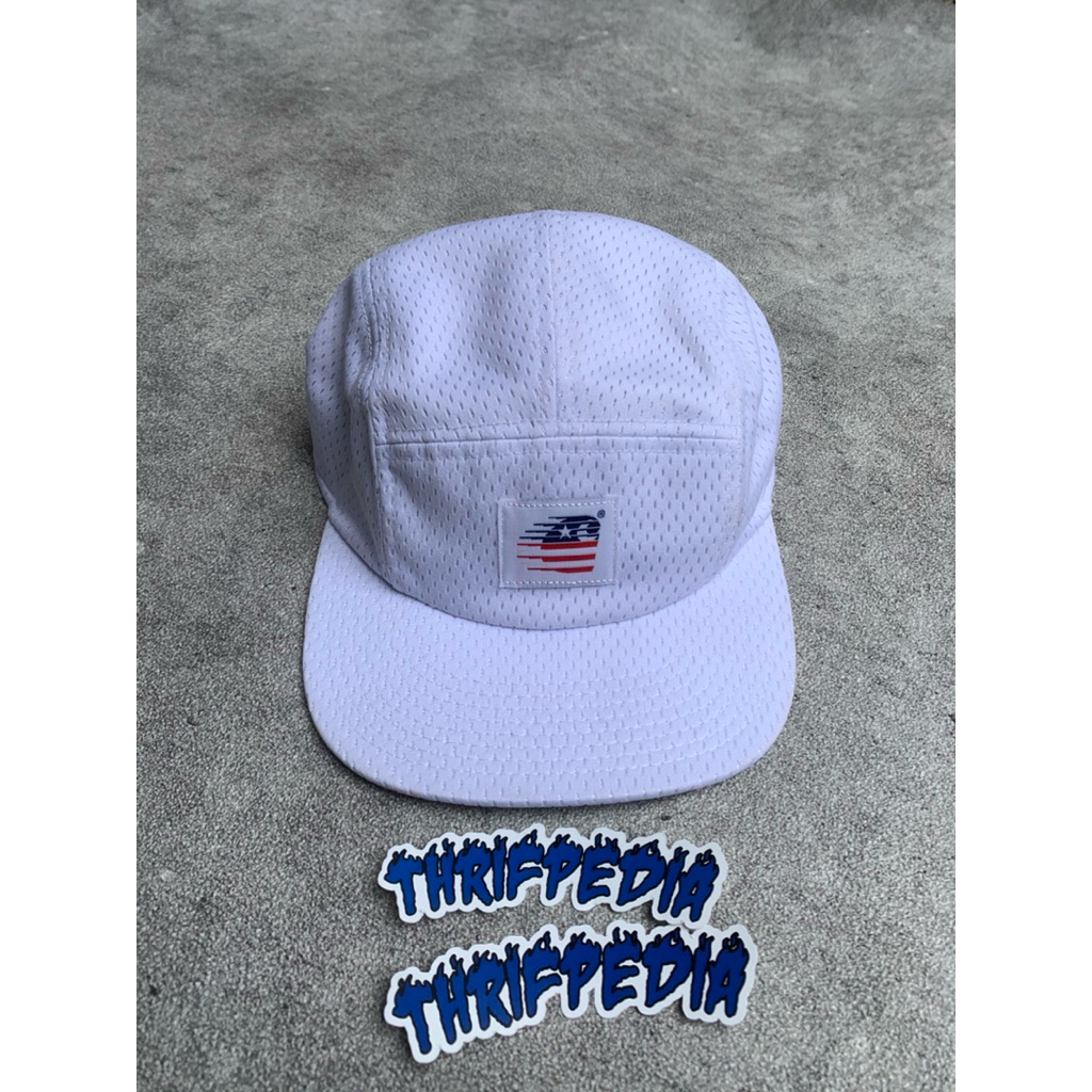 Carhartt WIP x Starter Motion caps white