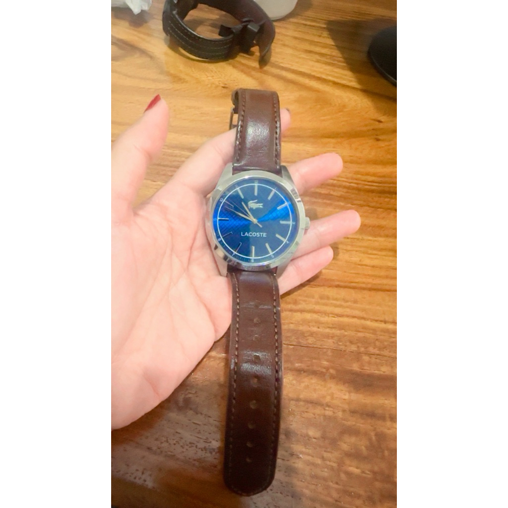 preloved jam Lacoste