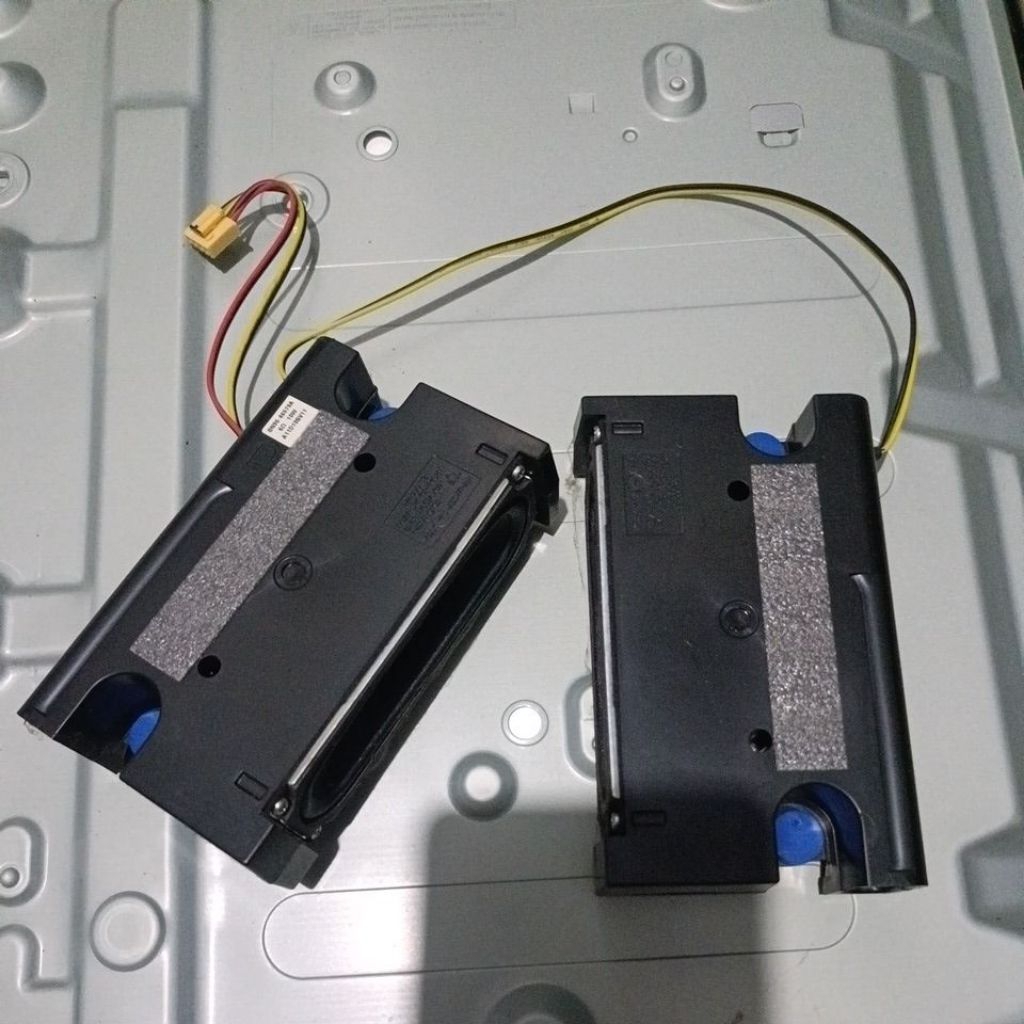 speaker tv led samsung 32T4500AK 32t4500 original