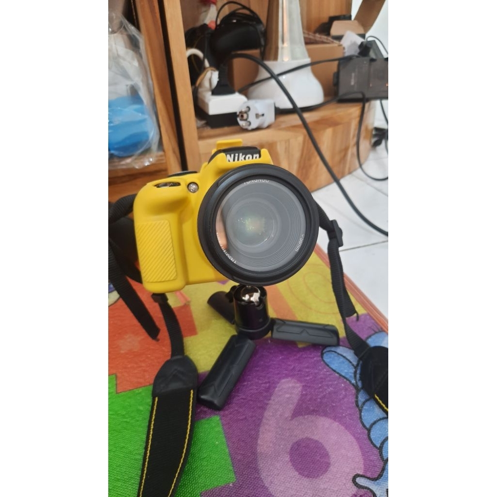 NIKON D3300 LENSA FIX 50MM F 1.8