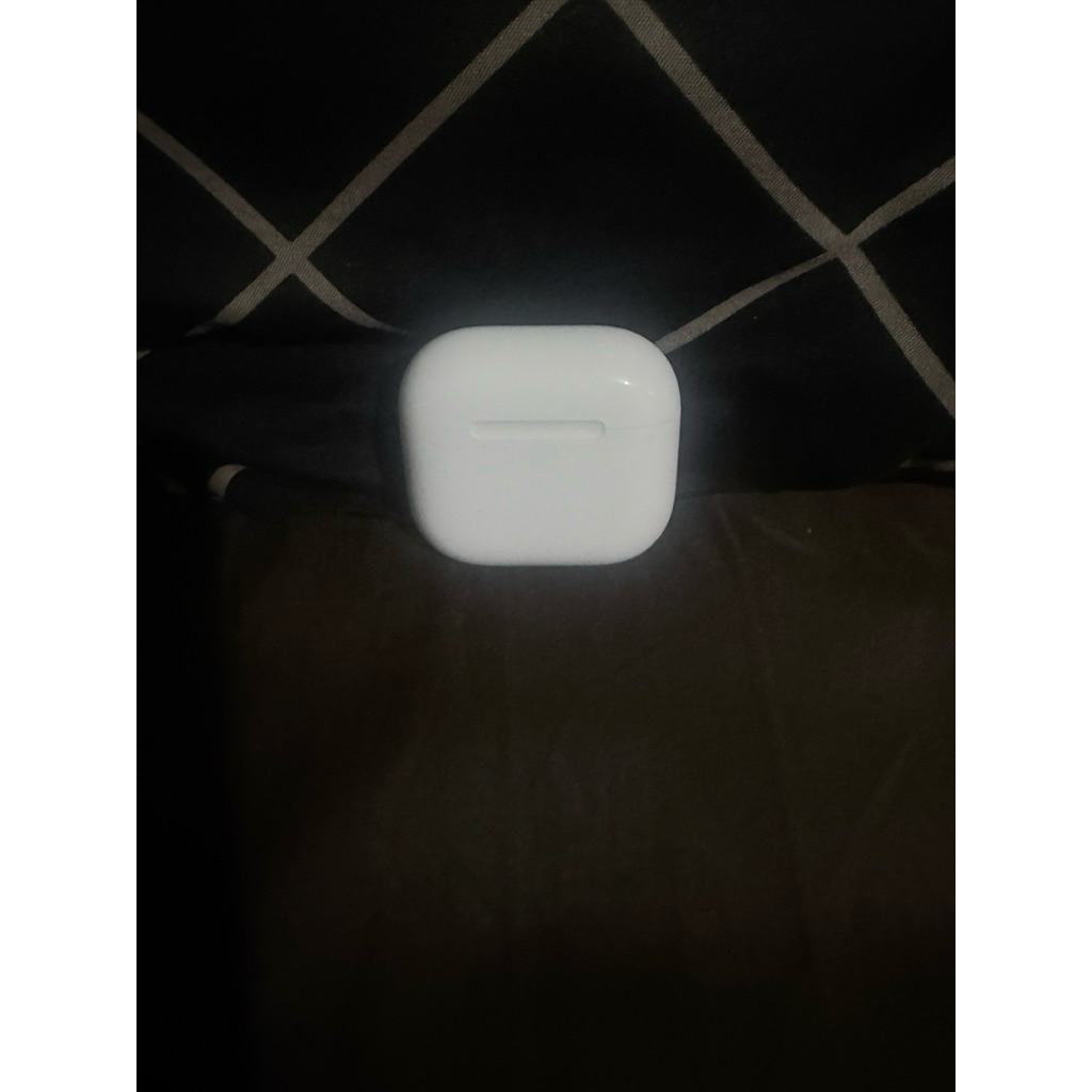apple Airpods Gen 4 with ANC 2nd