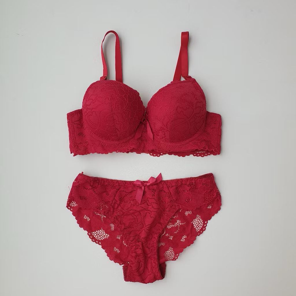 BRA BRUKAT BUSA TEBAL PAKAI KAWAT IMPORT SET BH + CD UKURAN 36 - 42