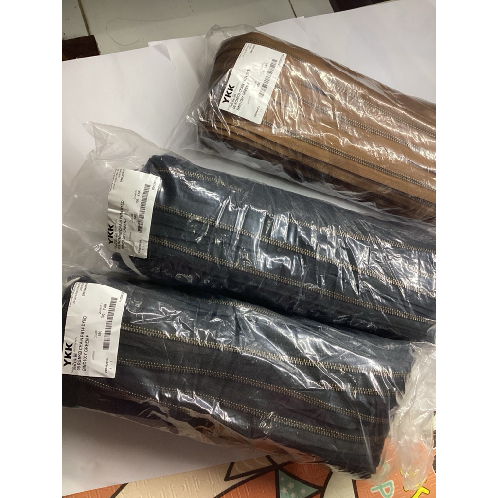 Rantai / Roll Daun Resleting YKK BESI No.5 Dua Arah code 05 RGMKB-  Gigi ATG Tahan Lama, Mudah Dipas