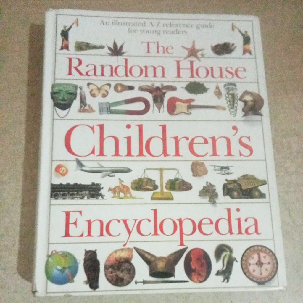 Buku DK The Random House Children's Encyclopedia: An illustrated A-Z reference guide for young reade